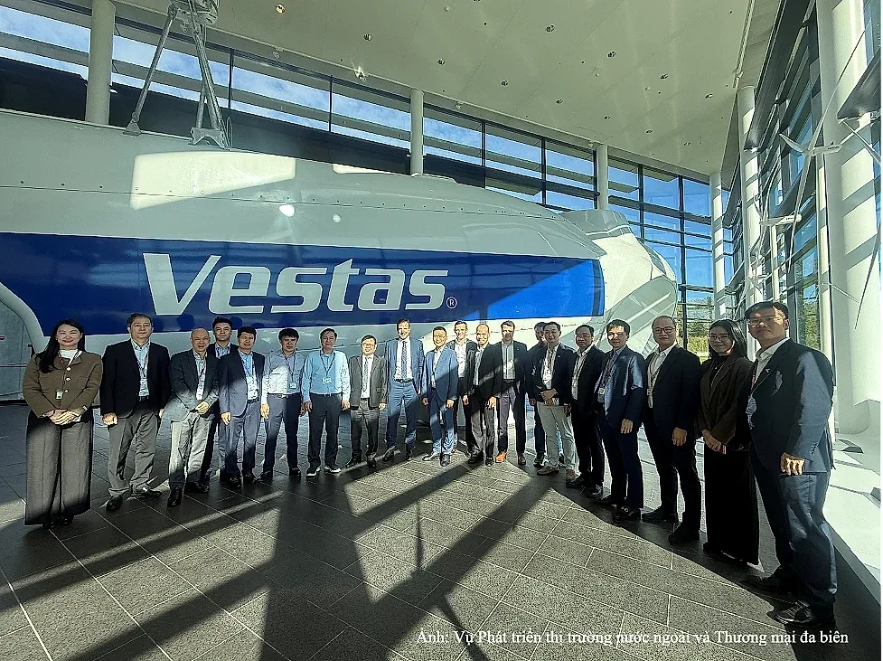 Thứ trưởng Trương Thanh Hoài làm việc với Tập đoàn Vestas tại Aahus, Đan Mạch