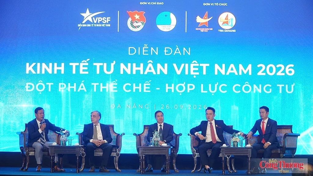 Rút ngắn khoảng cách, bứt phá liên kết vùng miền Trung