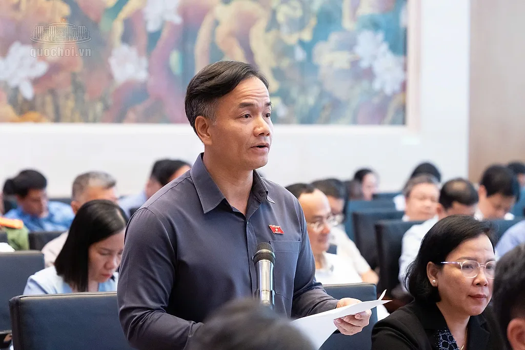 Đại biểu Quốc hội cho ý kiến về dự án Bộ luật Tố tụng hình sự (sửa đổi)