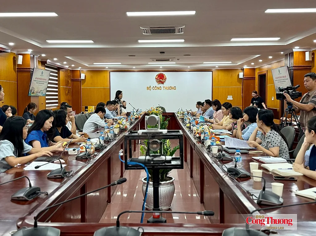 Bộ Công Thương phổ biến quy định mới liên quan đến xuất xứ hàng hóa