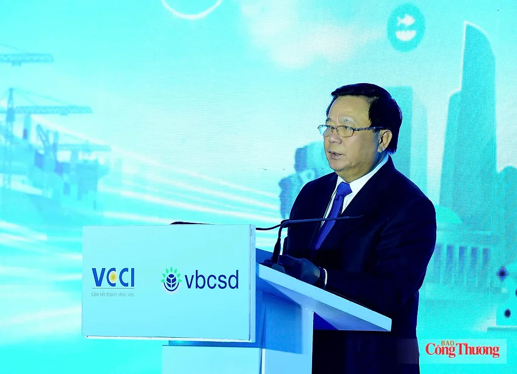 Doanh nhân, doanh nghiệp Việt: Đổi mới để tạo bứt phá