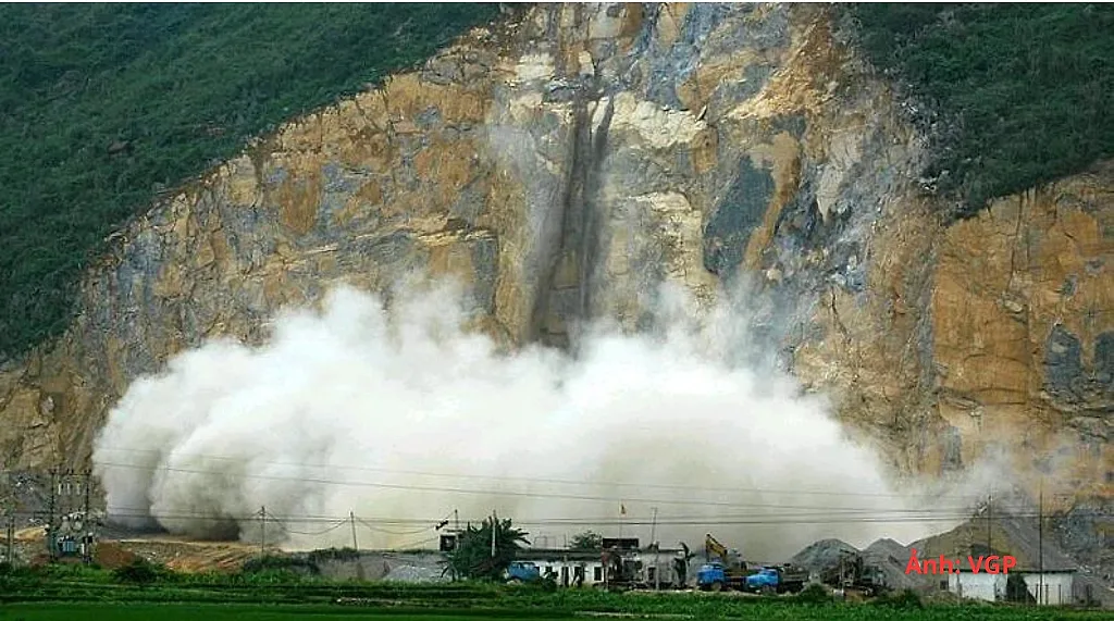 Hợp nhất quy chuẩn an toàn sản xuất thuốc nổ công nghiệp bằng thiết bị di động