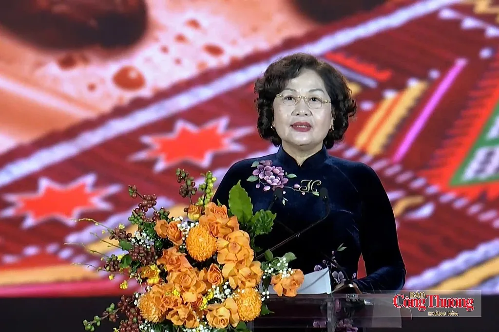 Phó Chủ tịch Quốc hội: Để nông dân hưởng lợi thực chất từ chuỗi giá trị cà phê Sơn La