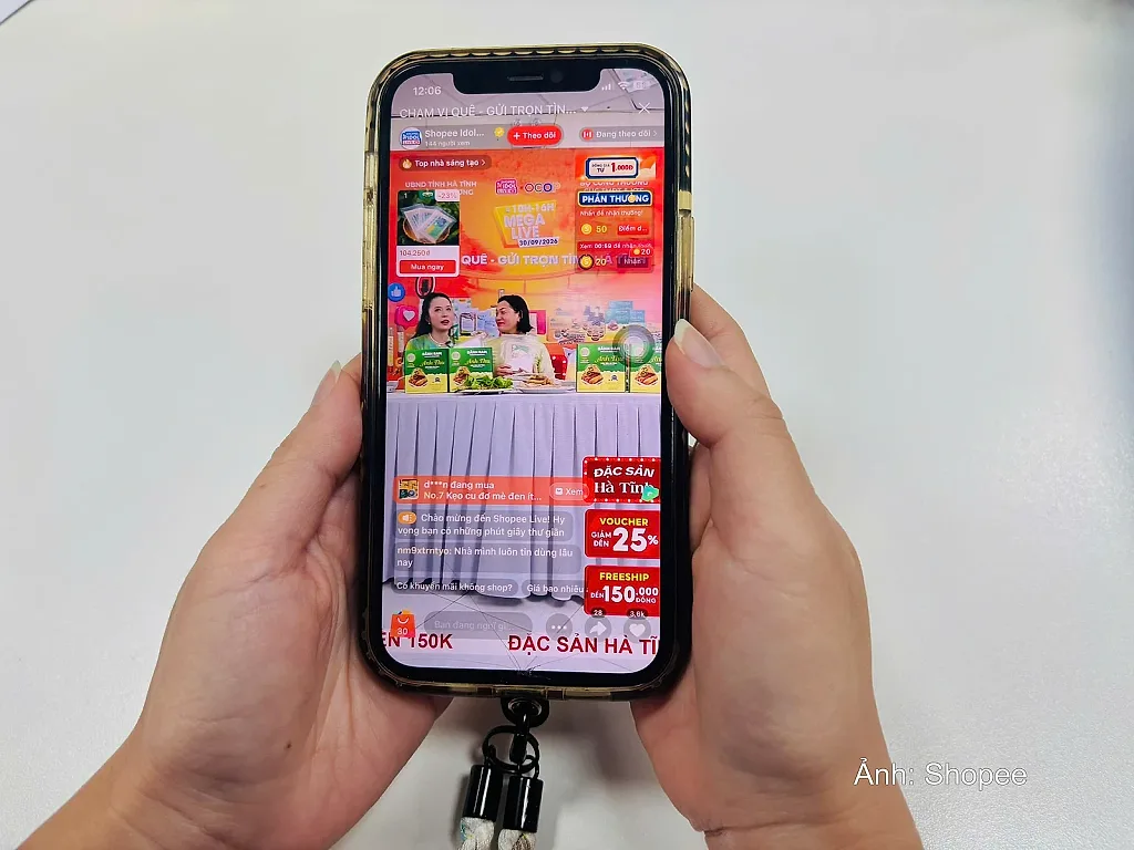 Shopee đồng hành cùng doanh nghiệp địa phương đưa sản phẩm OCOP lên thị trường số
