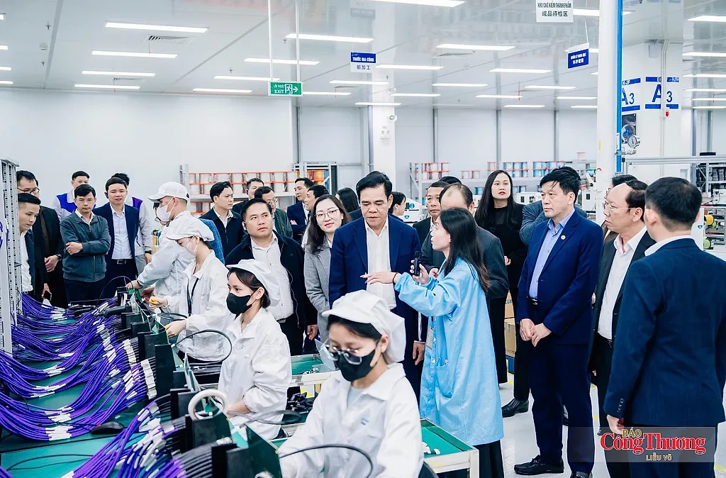 Nghệ An: Doanh nghiệp ghi nhận sự đồng hành sát thực của tỉnh