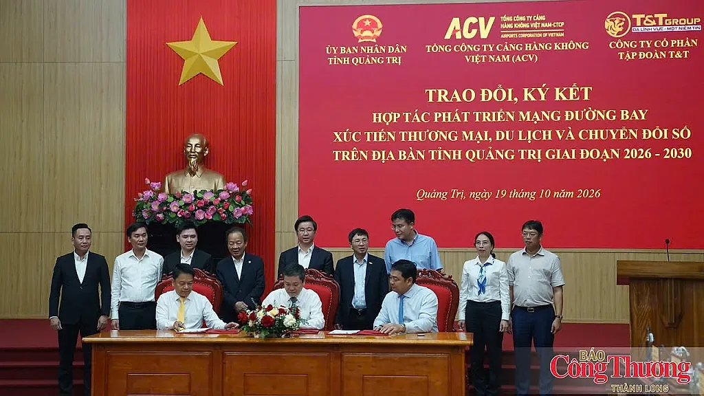 Quảng Trị: Hợp tác phát triển vận tải hàng không, mở rộng kết nối vùng