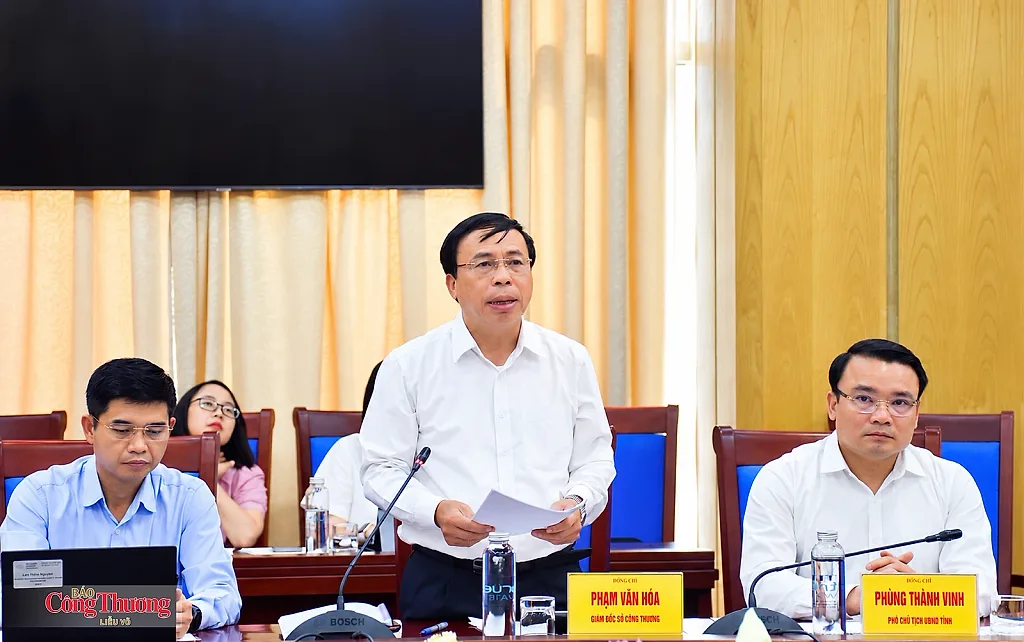 Nghệ An: Tiết kiệm điện, thúc đẩy năng lượng tái tạo