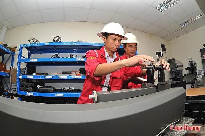 Tăng trưởng kinh tế: Thực tiễn bác bỏ những luận điệu xuyên tạc