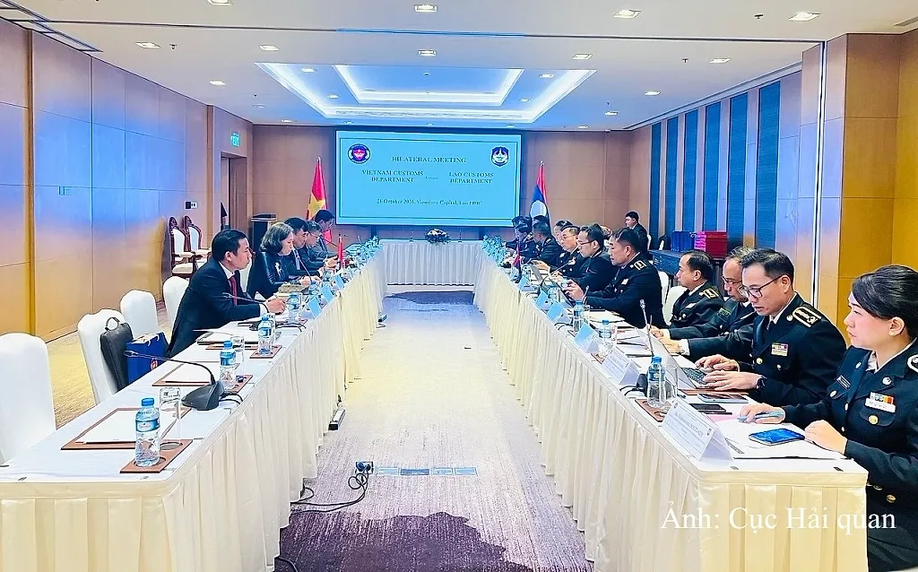 Hải quan Việt Nam - Lào thống nhất 4 trọng tâm hợp tác năm 2027